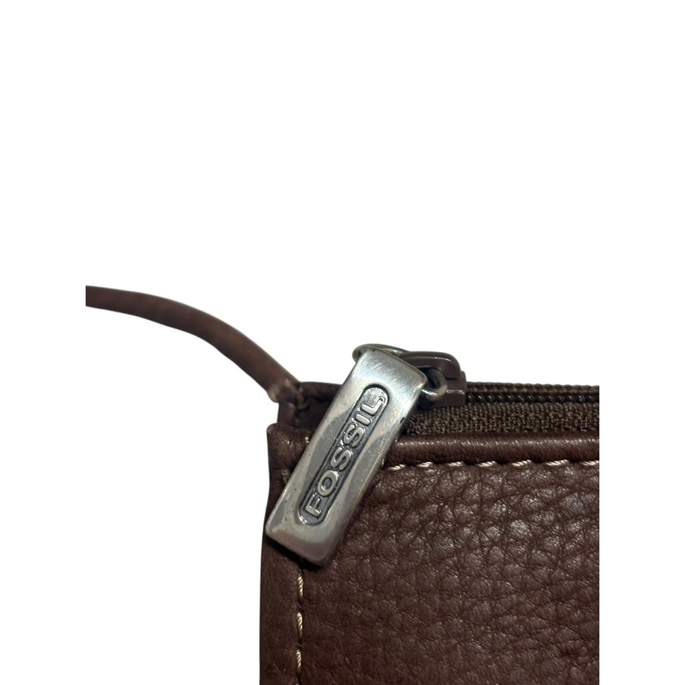 Fossil Brown Pebbled‎ Leather Crossbody
Wallet Bag - Picture 4 of 16